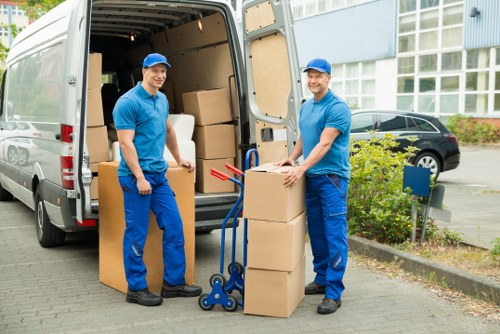 Local unpacking support for residents and businesses in Ruislip